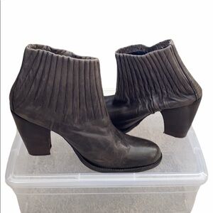 iXOs gray distress leather ankle boot size EU 37 Heeled boots